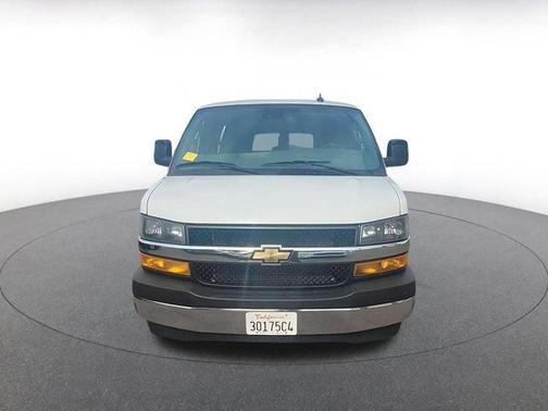 2024 Chevrolet Express 3500 LT
