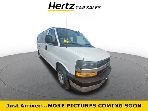 2024 Chevrolet Express 3500 LT