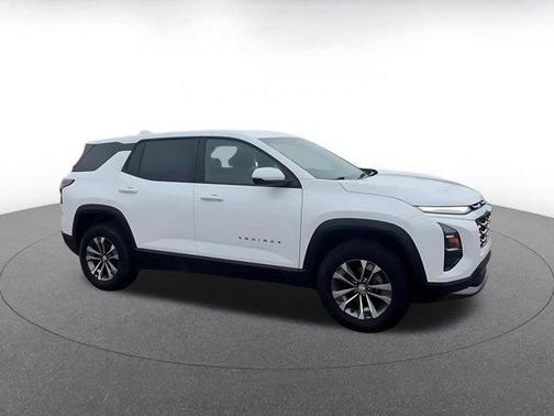 Summit White 2025 Chevrolet Equinox LT