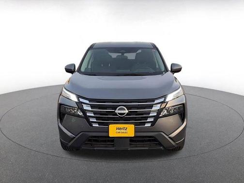 Gun Metallic 2025 Nissan Rogue SV