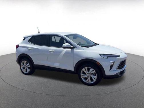 Summit White 2025 Buick Encore GX Preferred
