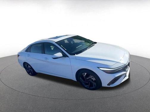 2025 Hyundai ELANTRA HEV Limited