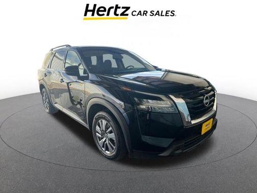 Super Black 2025 Nissan Pathfinder SV