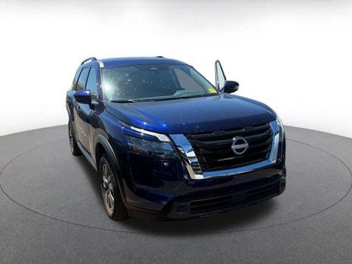 Deep Ocean Blue 2025 Nissan Pathfinder SV