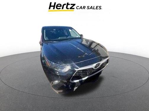 2025 Toyota Highlander LE