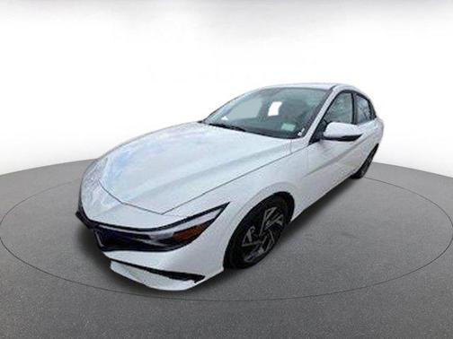 2025 Hyundai ELANTRA HEV Limited