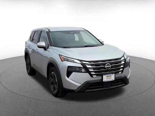 Brilliant Silver Metallic 2025 Nissan Rogue SV