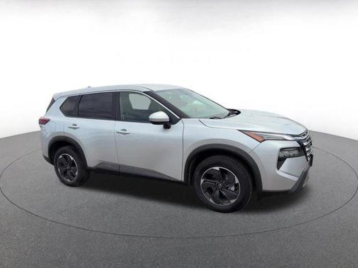 Brilliant Silver Metallic 2025 Nissan Rogue SV