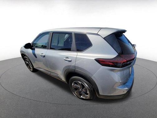 Brilliant Silver Metallic 2025 Nissan Rogue SV