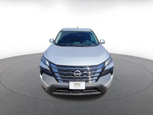 Brilliant Silver Metallic 2025 Nissan Rogue SV