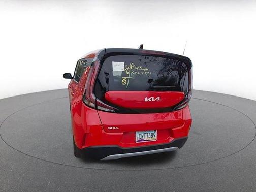 2025 Kia Soul LX