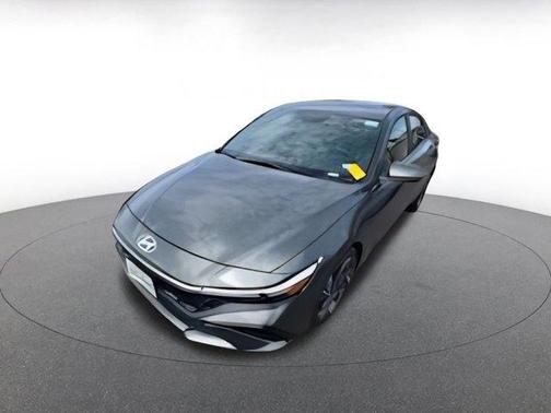 2025 Hyundai ELANTRA HEV Limited