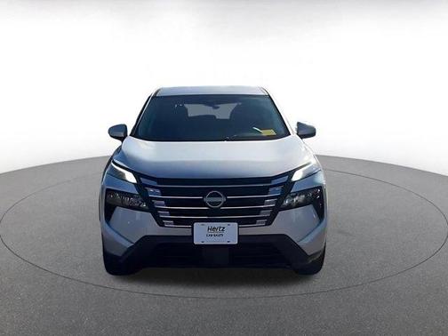 Brilliant Silver Metallic 2025 Nissan Rogue SV