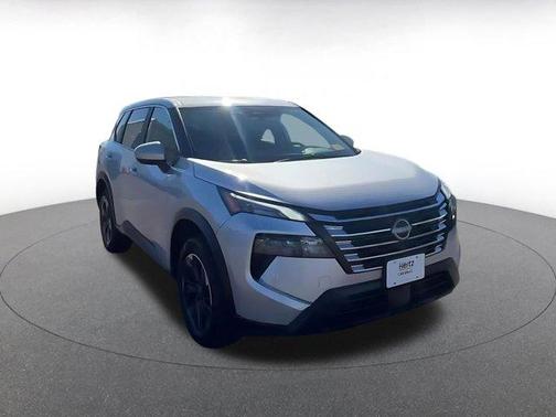 Brilliant Silver Metallic 2025 Nissan Rogue SV