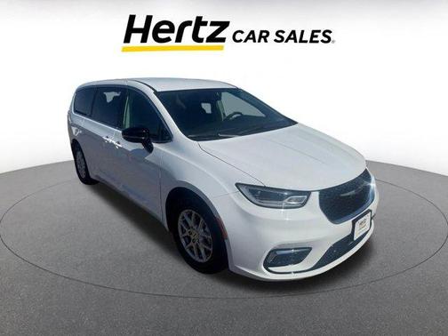 2024 Chrysler Pacifica Touring-L