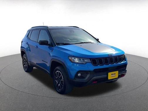 Hydro Blue Pearlcoat 2025 Jeep Compass Trailhawk