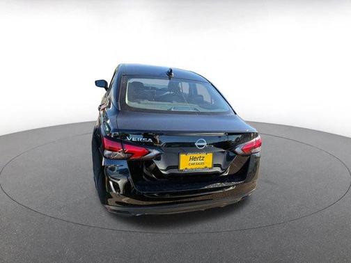 Black 2025 Nissan Versa 1.6 SV