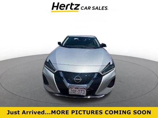 2023 Nissan Maxima SV