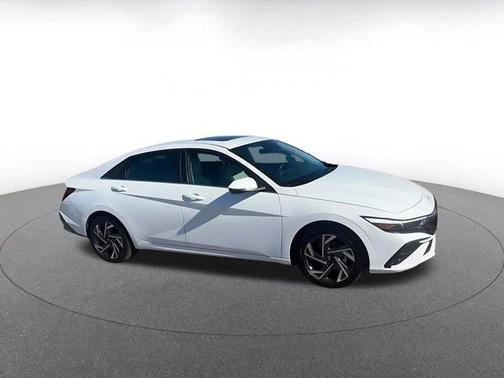 2025 Hyundai ELANTRA HEV Limited