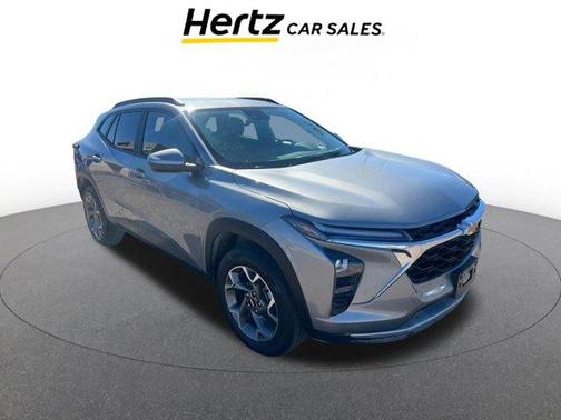 Sterling Gray Metallic 2025 Chevrolet Trax LT