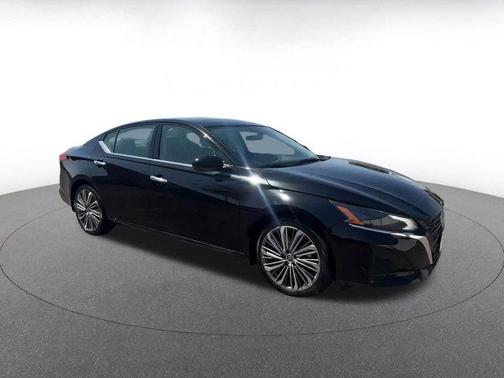 2024 Nissan Altima 2.5 SL