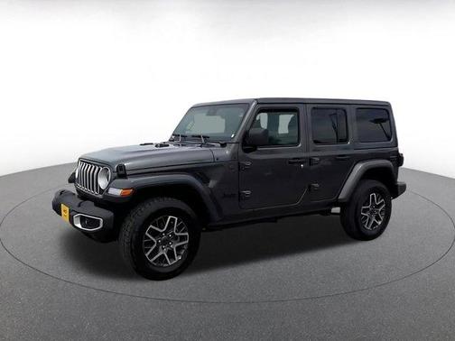Granite Crystal Clearcoat Metallic 2025 Jeep Wrangler Sahara