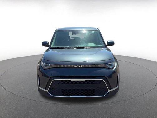 Gravity Gray 2025 Kia Soul LX