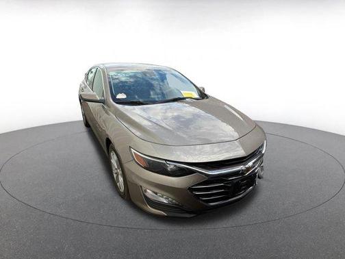 Mineral Gray Metallic 2024 Chevrolet Malibu LT