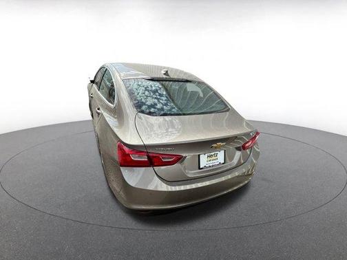 Mineral Gray Metallic 2024 Chevrolet Malibu LT