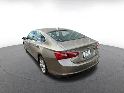 Mineral Gray Metallic 2024 Chevrolet Malibu LT