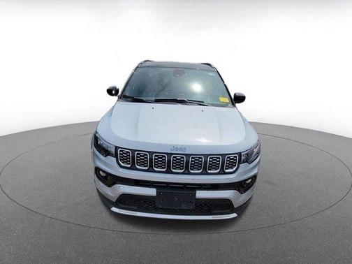 Silver Zynith 2025 Jeep Compass Limited