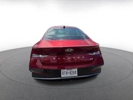 2025 Hyundai ELANTRA HEV Limited
