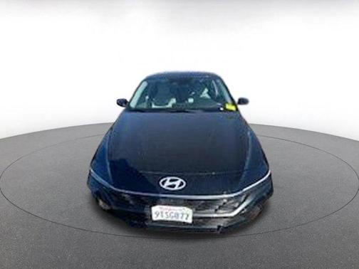 2025 Hyundai ELANTRA HEV Limited