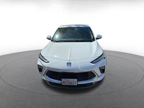 Summit White 2025 Buick Encore GX Preferred