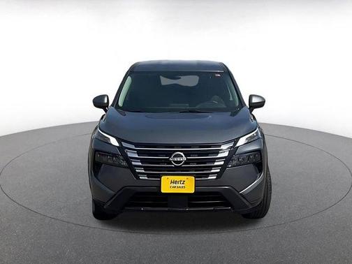 Gun Metallic 2025 Nissan Rogue SV