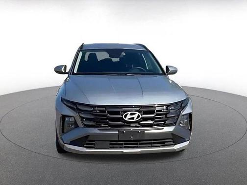 Shimmering Silver 2025 Hyundai TUCSON SEL
