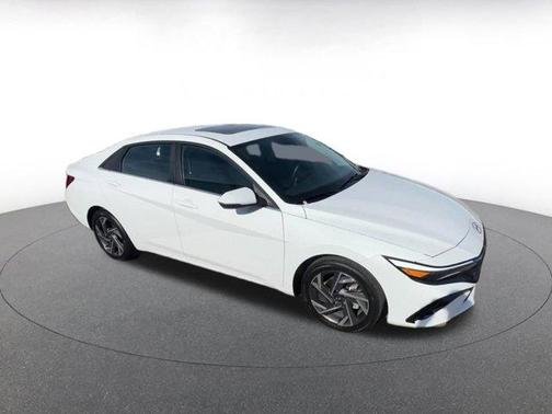 2025 Hyundai ELANTRA HEV Limited