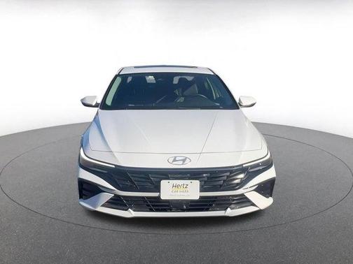 2025 Hyundai ELANTRA HEV Limited