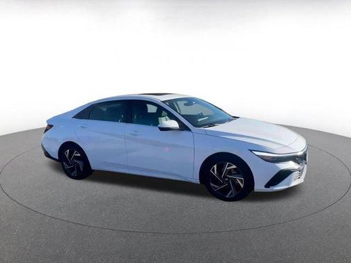 2025 Hyundai ELANTRA HEV Limited