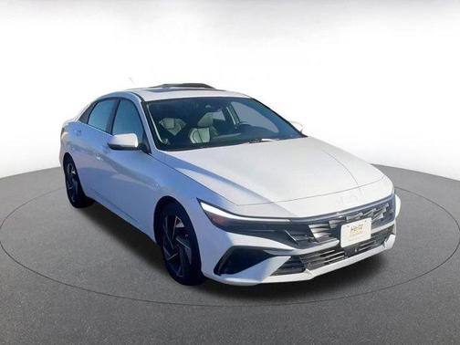 2025 Hyundai ELANTRA HEV Limited