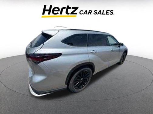 2024 Toyota Highlander XSE