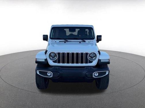 Bright White Clearcoat 2025 Jeep Wrangler Sahara