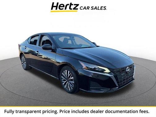 Black 2025 Nissan Altima SV
