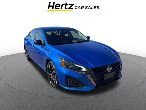 2025 Nissan Altima SR