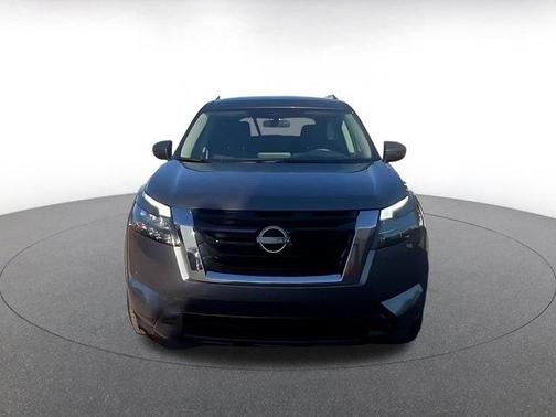 Gun Metallic 2025 Nissan Pathfinder SV