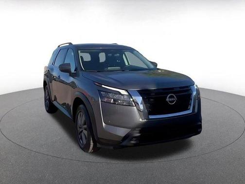 Gun Metallic 2025 Nissan Pathfinder SV