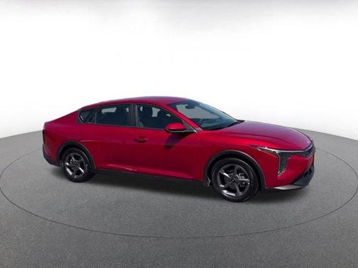 Currant Red 2025 Kia K4