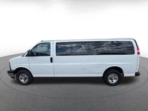 2024 Chevrolet Express 3500 LT