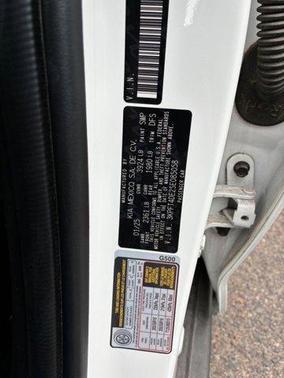 Snow White Pearl 2025 Kia K4