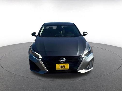 Gun Metallic 2025 Nissan Altima SV